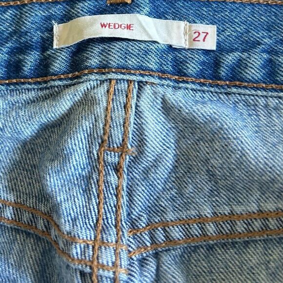 Levi’s Premium Wedgie Raw Hem Button Fly High Rise Straight Leg Jeans Size 27 - Picture 14 of 14